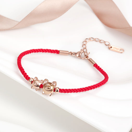 Two Little Pig Red Bracelets-NSB1614STRG