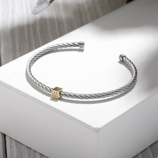 Stainless steel C-shaped cable bracelet-NSB1793STWG