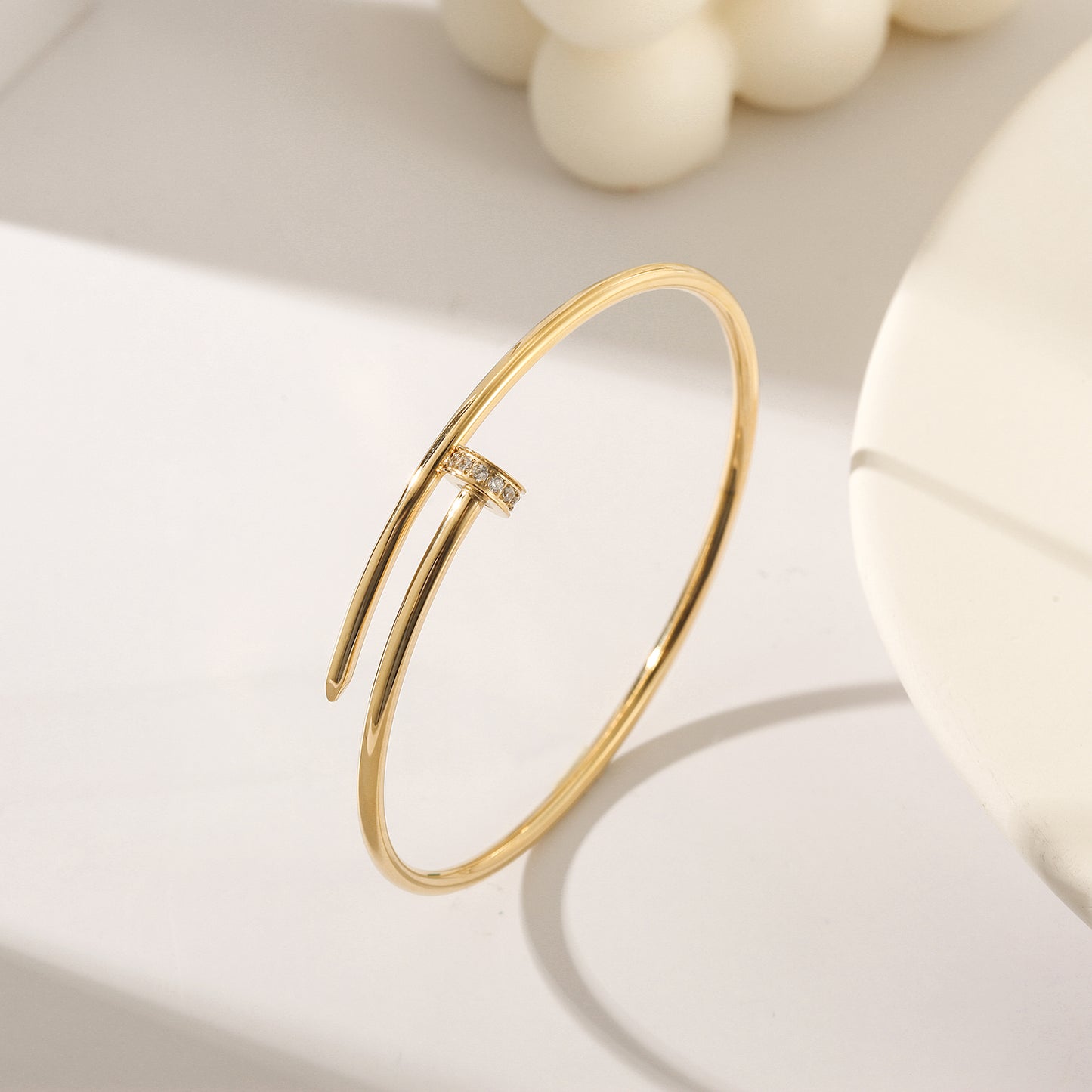 Circular smooth bracelet-NSB1813STGCZD