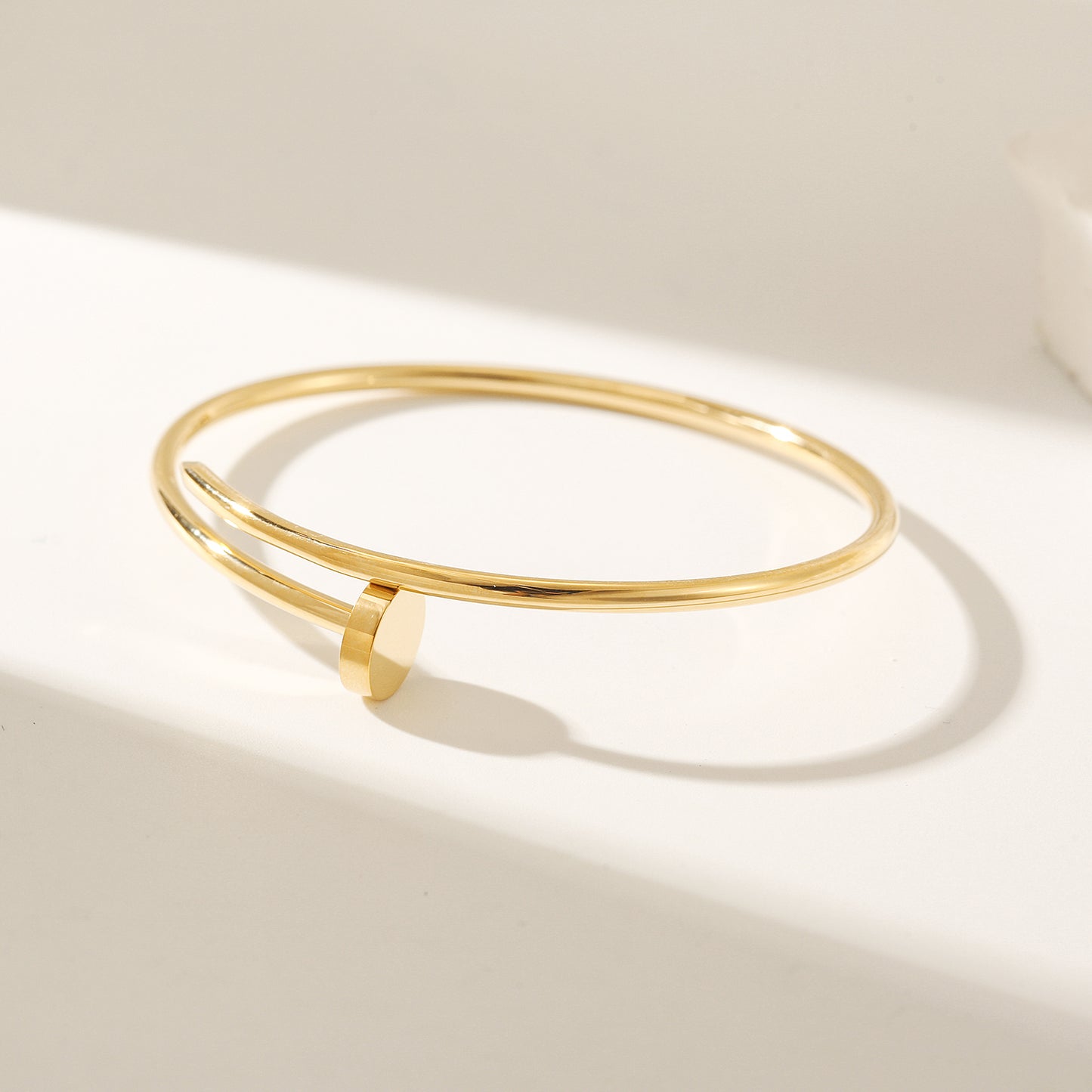 Circular smooth bracelet-NSB1874STGC