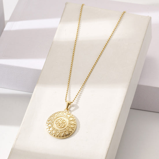 Gold Flower Pattern Necklace - NSSN941STGC