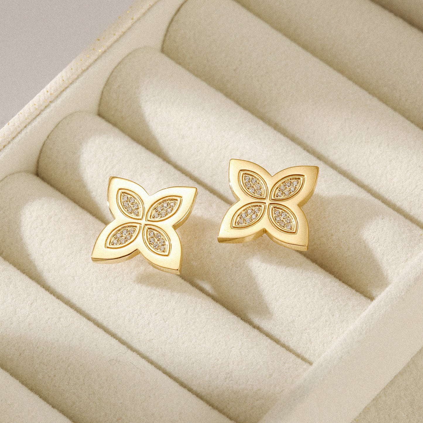 Four leaf clover zircon earrings-SCE393STGCZD