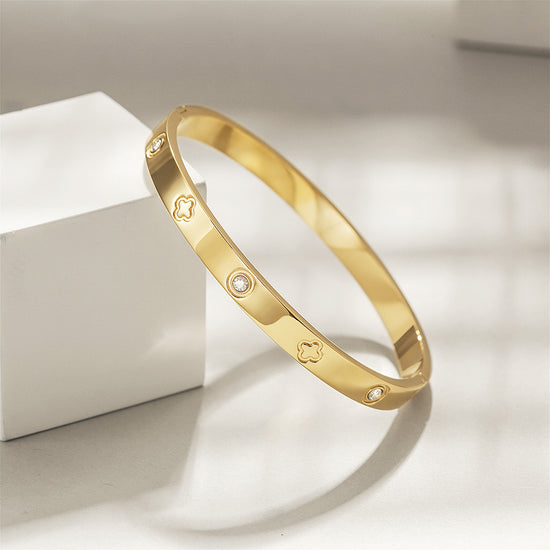Cartier Love Gold Buckle Bracelet
